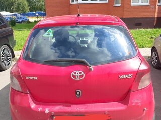 2008 Toyota Yaris Multimode II, красный, 350000 рублей, вид 2