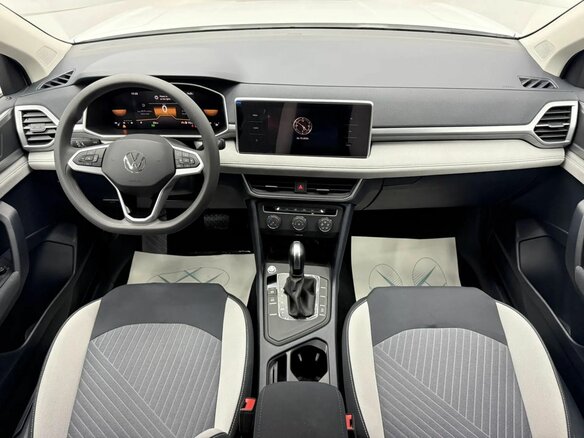 2025 Volkswagen Tharu 300 TSI I Рестайлинг, белый, 3149000 рублей - вид 16