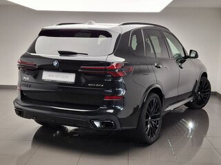 2024 BMW X5 30d IV (G05/G18) Рестайлинг, чёрный, 14200000 рублей, вид 3