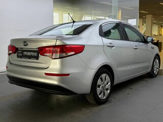 2015 Kia Rio III, серебристый, 575000 рублей, вид 5