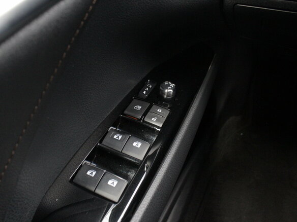 2020 Toyota Camry VIII (XV70), чёрный - вид 18