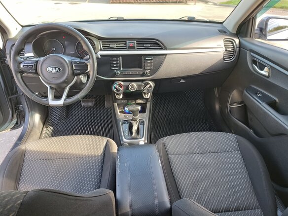 2017 Kia Rio IV, серый, 937000 рублей - вид 13
