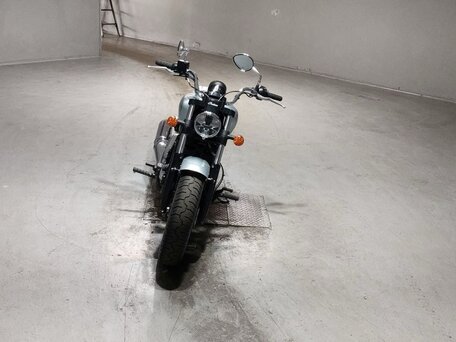 2025 Indian Scout Sixty, серебристый, 1196000 рублей, вид 3