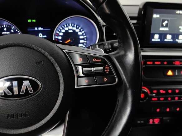 2019 Kia Ceed III, коричневый - вид 18