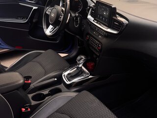 2019 Kia Ceed III, синий, 1550000 рублей, вид 5