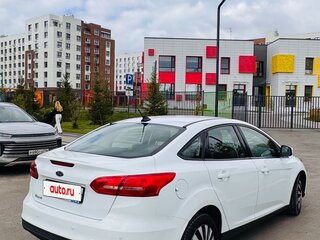 2018 Ford Focus III Рестайлинг, белый, 1000000 рублей, вид 5