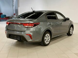 2020 Kia Rio IV, серый, 1320000 рублей, вид 3