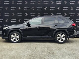 2019 Toyota RAV4 V (XA50), чёрный, 2540000 рублей, вид 3