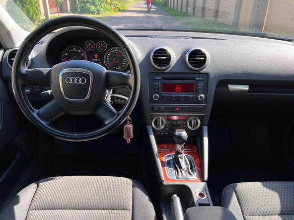 2012 Audi A3 II (8P) Рестайлинг 2, чёрный, 870000 рублей - вид 9