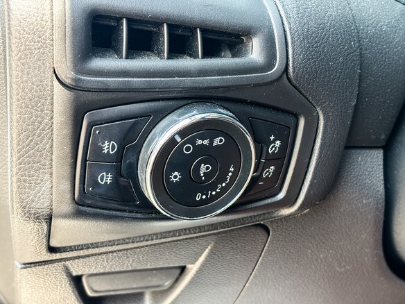 2014 Ford Focus III, серебристый, 760000 рублей - вид 13