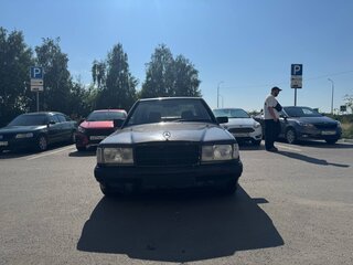 1992 Mercedes-Benz 190 (W201), фиолетовый, 350000 рублей, вид 1