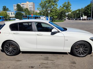2012 BMW 1 серии 118i II (F20/F21), белый, 1250000 рублей, вид 3