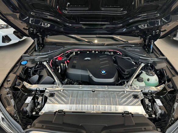 2025 BMW X3 Long 30L xDrive IV (G45/G48), чёрный, 7600000 рублей - вид 9