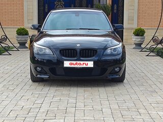 2007 BMW 5 серии 530i V (E60/E61) Рестайлинг, чёрный, 1550000 рублей, вид 3