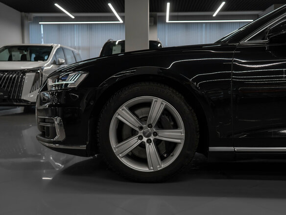 2018 Audi A8 Long 55 TFSI IV (D5), чёрный - вид 34