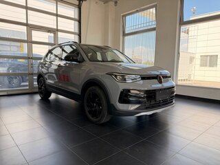 Volkswagen Tharu XR