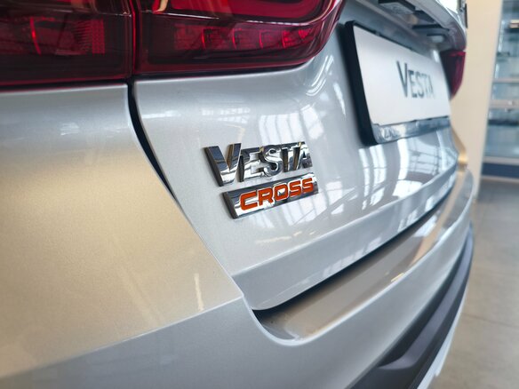 2026 Lada (ВАЗ) Vesta Cross I Рестайлинг (NG), серебристый, 1913000 рублей - вид 8