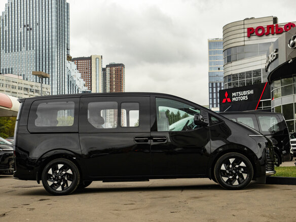2026 Hyundai Staria I Рестайлинг, чёрный, 6690000 рублей - вид 9