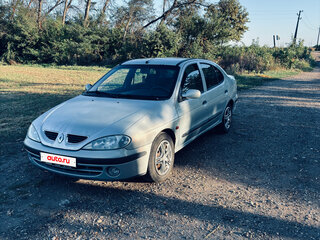 2001 Renault Megane I Рестайлинг, серебристый, 249000 рублей, вид 1