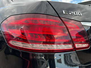 2015 Mercedes-Benz E-Класс 200 IV (W212, S212, C207) Рестайлинг, чёрный, 1660000 рублей, вид 4