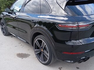 2022 Porsche Cayenne III, чёрный, 8200000 рублей, вид 4