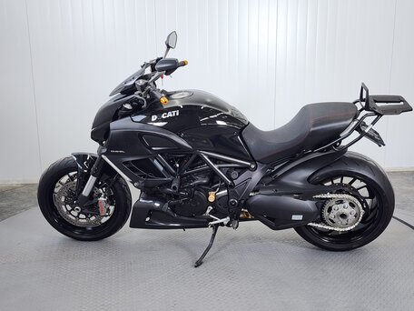 2011 Ducati Diavel, чёрный, 729000 рублей, вид 5