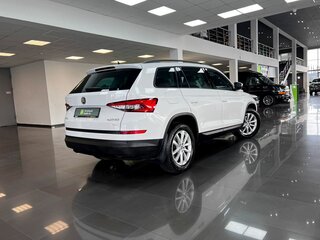 2017 Skoda Kodiaq I, белый, 2550000 рублей, вид 2