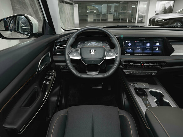 2026 Changan CS75 Pro, белый, 3055000 рублей - вид 9