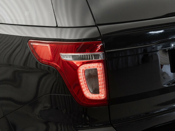 2013 Ford Explorer V, чёрный - вид 25