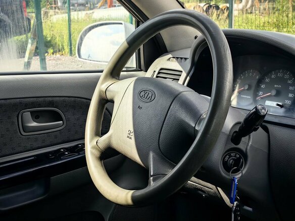 2003 Kia Rio I Рестайлинг, серебристый - вид 11