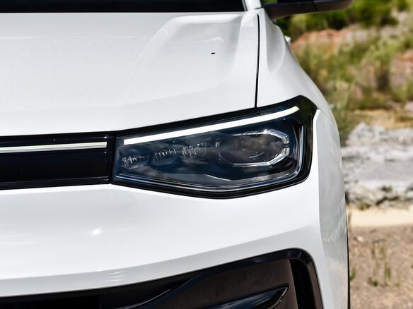 2025 Volkswagen Tharu 300 TSI I Рестайлинг, белый - вид 9