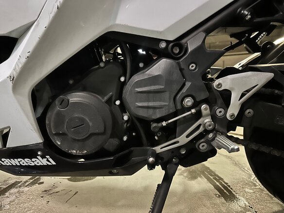 2019 Kawasaki Ninja 400, белый, 550000 рублей - вид 9