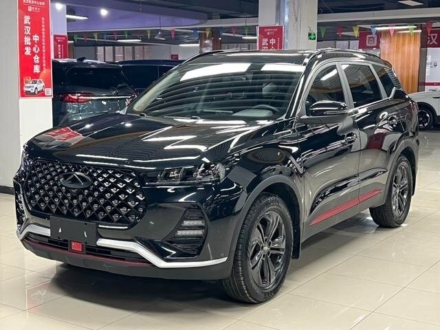 Открыть фотографии: Chery Tiggo 7 II