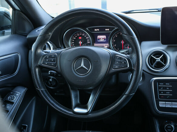 2019 Mercedes-Benz GLA 250 I (X156) Рестайлинг, белый - вид 17
