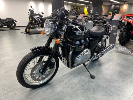2011 Triumph Thruxton, чёрный, 590000 рублей, вид 3