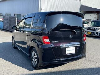 2013 Honda Freed Spike I Рестайлинг, чёрный, 850000 рублей, вид 5