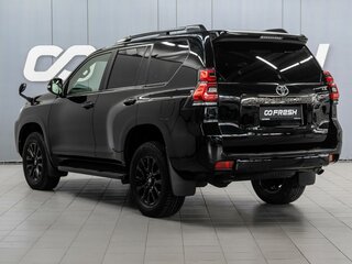 2021 Toyota Land Cruiser Prado 150 Series Рестайлинг 3, чёрный, 6089000 рублей, вид 2