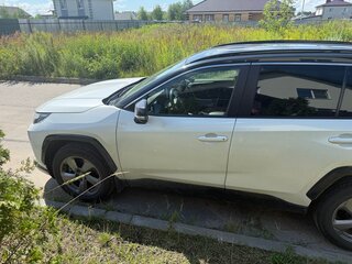 2022 Toyota RAV4 V (XA50), белый, 3800000 рублей, вид 4