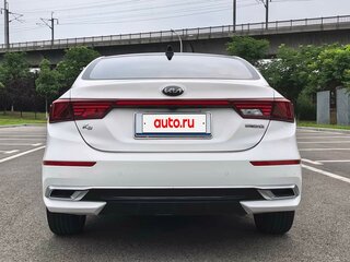 2021 Kia K3 II (China Market), белый, 1400000 рублей, вид 4