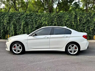 2023 BMW 1 серии 120i III (F52) Рестайлинг, белый, 1790001 рублей, вид 4
