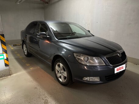 2010 Skoda Octavia DSG7 II (A5) Рестайлинг, серый, 695000 рублей, вид 4