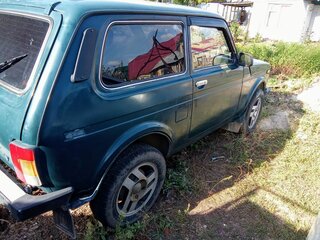 2001 Lada (ВАЗ) 2121 (4x4) I Рестайлинг, синий, 180000 рублей, вид 2