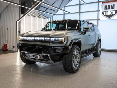 2023 GMC Hummer EV, зелёный, 11999999 рублей, вид 3