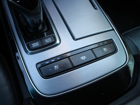 2013 Hyundai Equus II Рестайлинг, чёрный, 1175000 рублей - вид 14