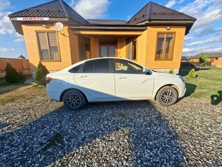 2017 Lada (ВАЗ) Vesta I, белый, 620000 рублей, вид 4