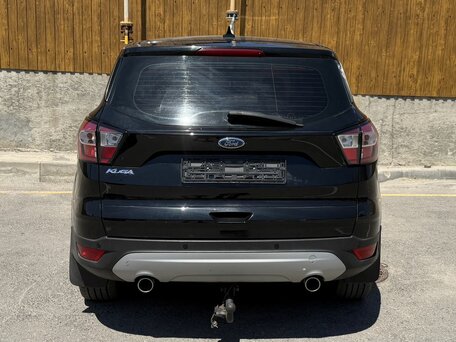 2019 Ford Kuga II Рестайлинг, чёрный, 1500000 рублей, вид 5