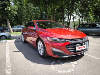 2018 Chevrolet Malibu IX Рестайлинг, красный, 1380000 рублей, вид 3