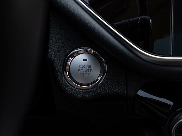 2023 Omoda S5, белый - вид 18