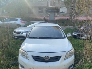 2009 Toyota Corolla X (E140, E150), белый, 550000 рублей, вид 1