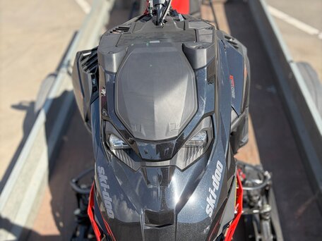 2024 BRP Ski-Doo Summit 850, чёрный, 2527000 рублей, вид 3